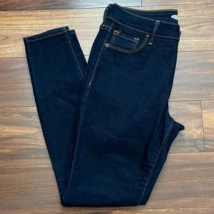 Old Navy Rockstar Super Skinny Jeans, 6 Short